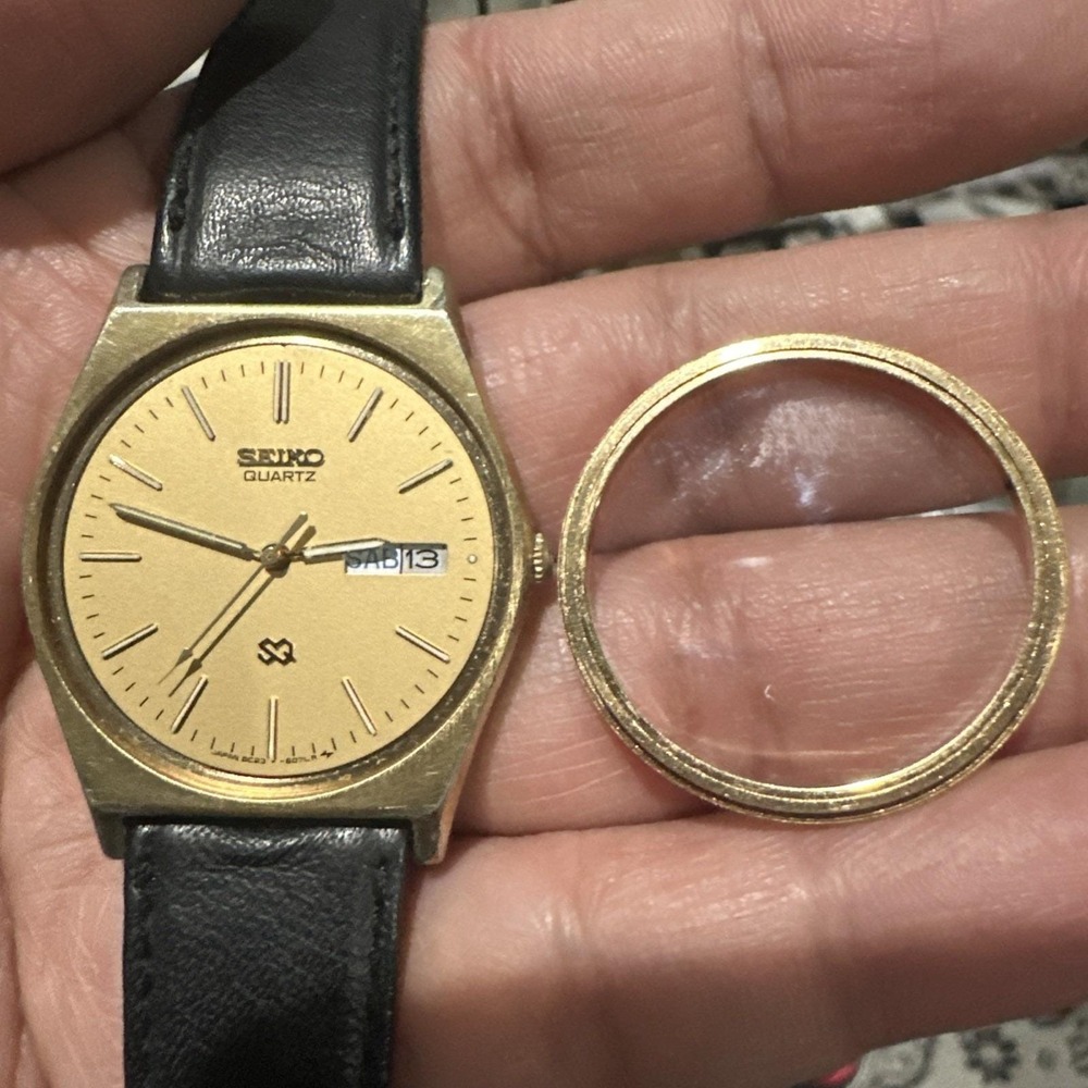 Working Seiko SQ Watch Men 33mm Champagne Dial Gold Tone Daydate Read Descrption